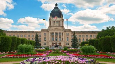 Saskatchewan invites 496 candidates in PNP draw